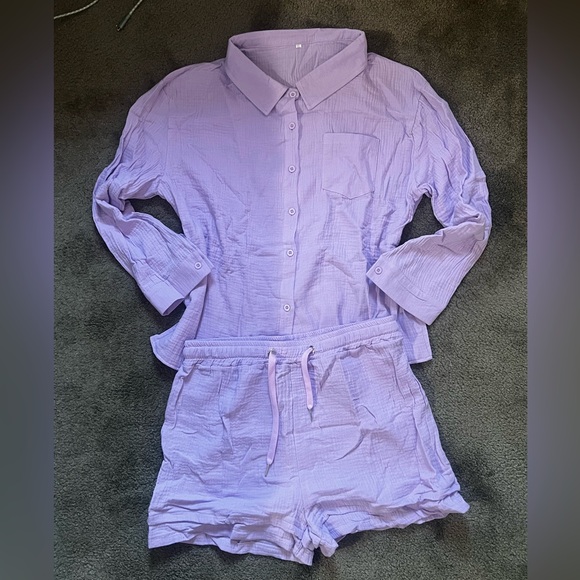 Amazon Lavender Linen set. - Picture 2 of 2